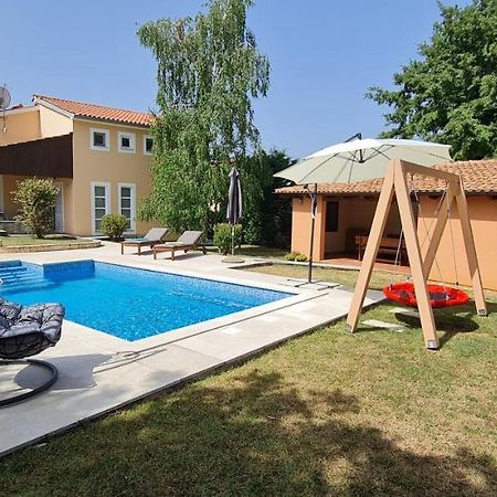 Sunny Garden Villa With Pool Loborika Екстер'єр фото