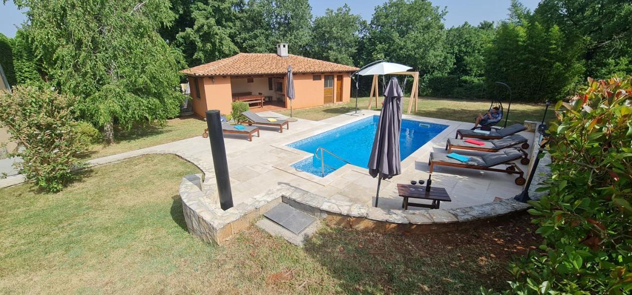 Sunny Garden Villa With Pool Loborika Екстер'єр фото