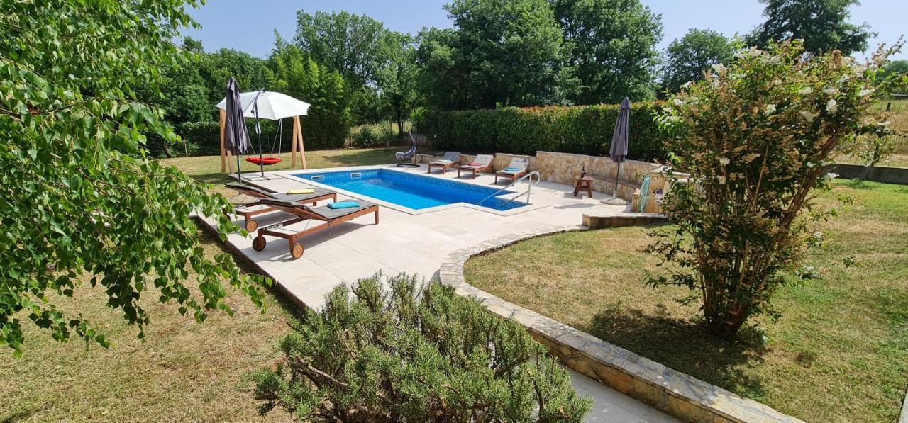 Sunny Garden Villa With Pool Loborika Екстер'єр фото