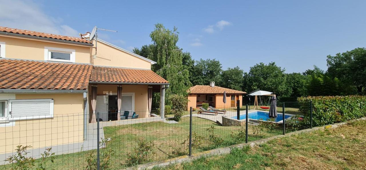 Sunny Garden Villa With Pool Loborika Екстер'єр фото