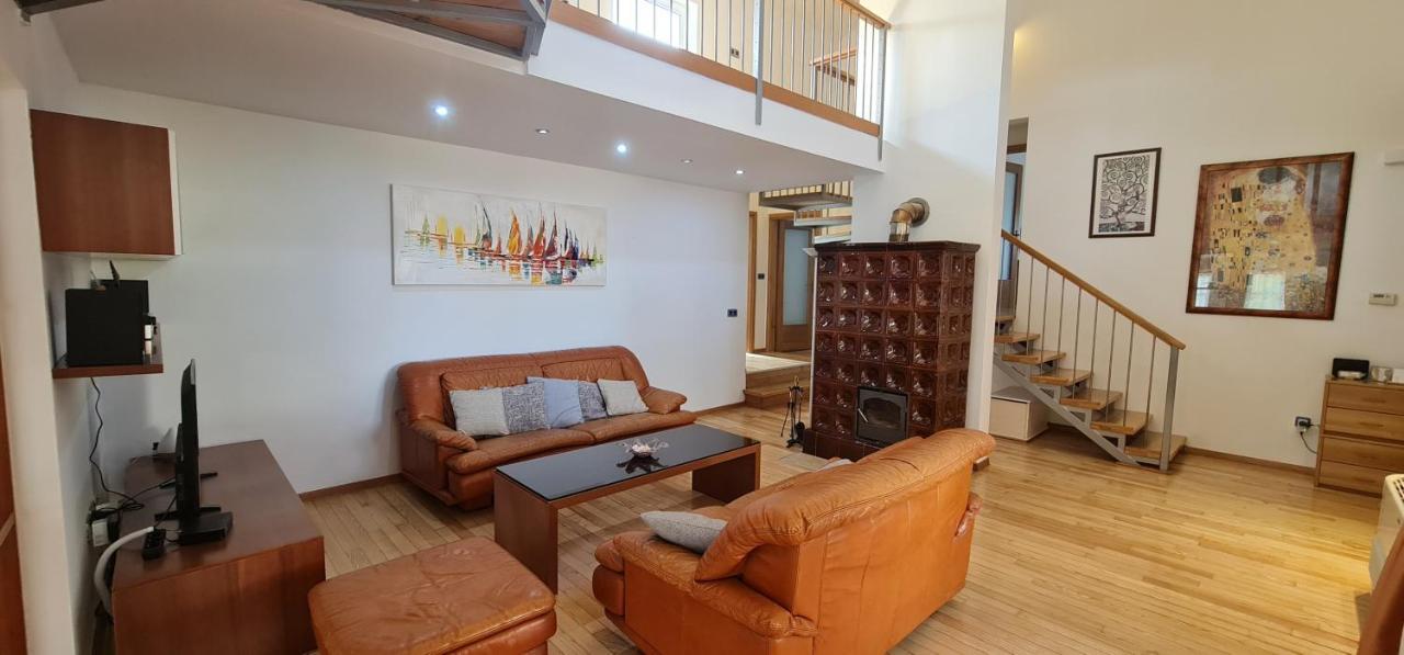 Sunny Garden Villa With Pool Loborika Екстер'єр фото