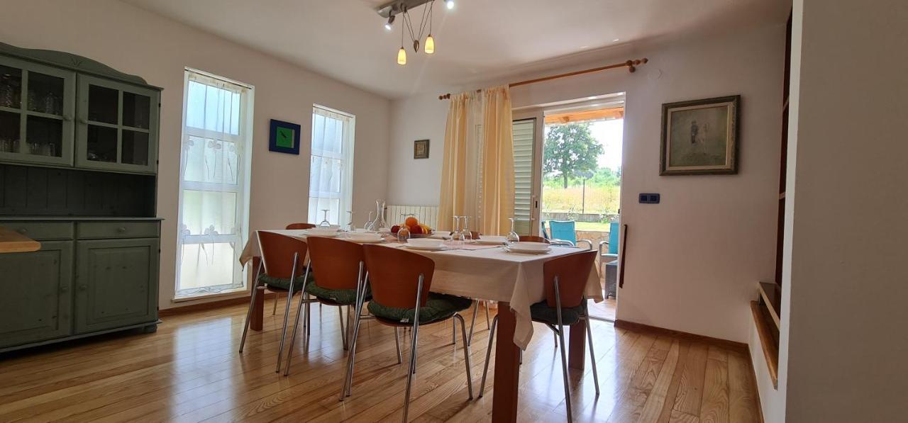 Sunny Garden Villa With Pool Loborika Екстер'єр фото
