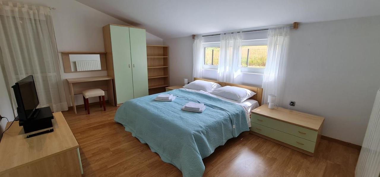 Sunny Garden Villa With Pool Loborika Екстер'єр фото