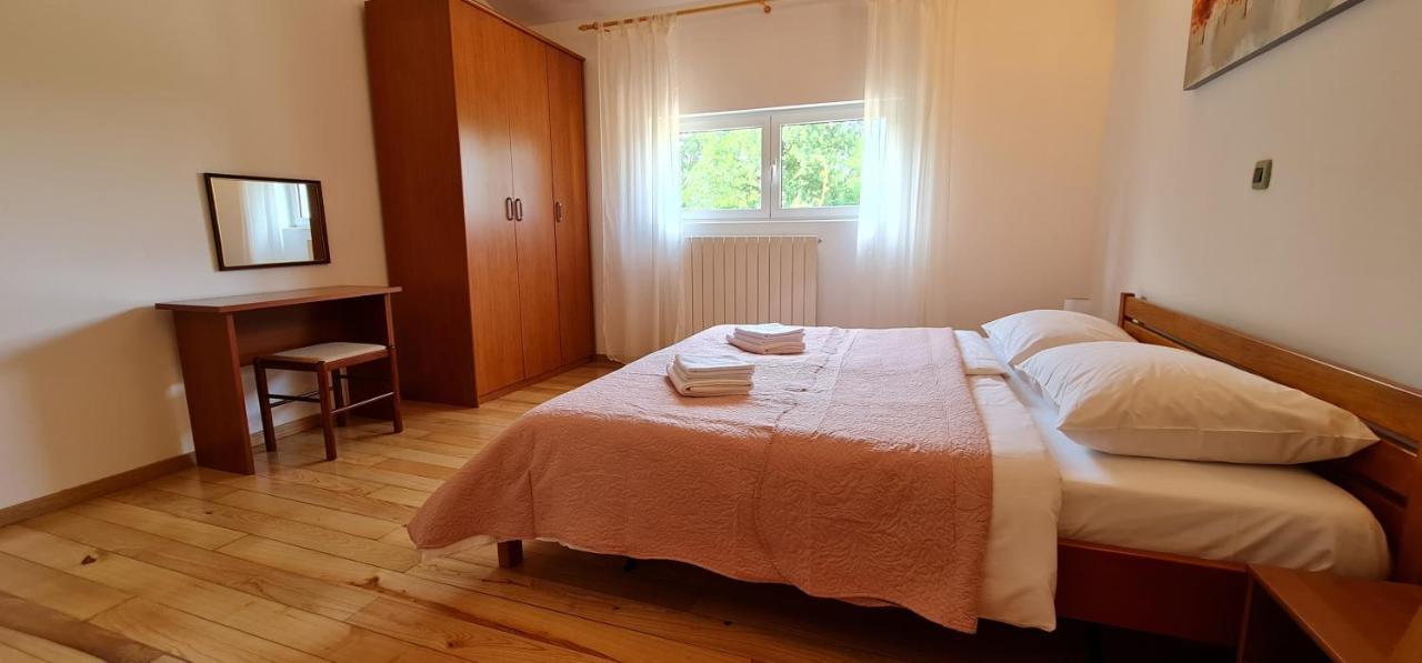 Sunny Garden Villa With Pool Loborika Екстер'єр фото
